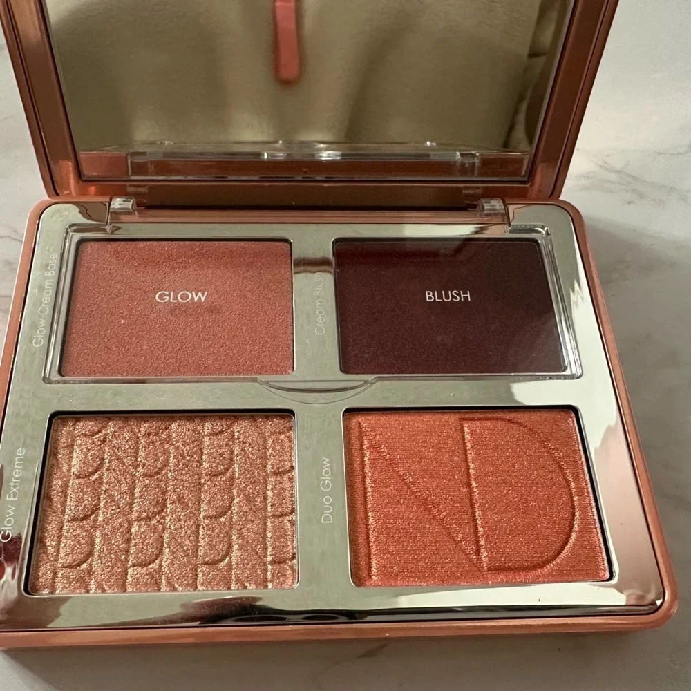 Natasha Denona Bloom Blush & Glow Palette - Peach - Picture 2 of 2